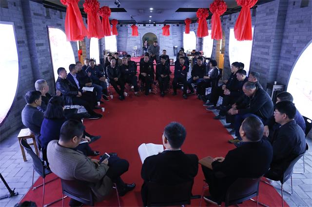 大田街道在浙东休闲家居城二楼农合联展示展销中心举办了头雁沙龙活动